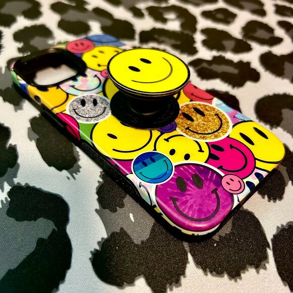 iPhone 14 Casely Smiley Stickers Case and Enamel Popsocket Yellow Smiley Face - Picture 2 of 13